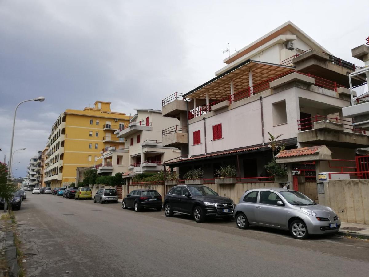 Casa Vacanza Nina Milazzo Exterior photo